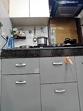 Manpreet kaur21 online show from December 12, 2:11 pm