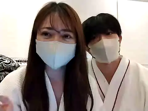 Snapshot of mayu629 chatting on July 30, 11:31 am mayu629 online show from July 30, 11:31 am