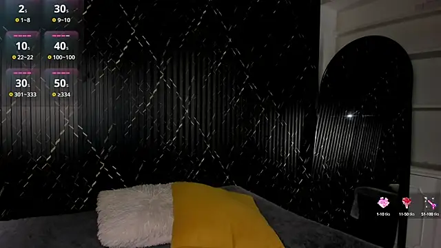  noahjones online show from December 10, 1:55 pm