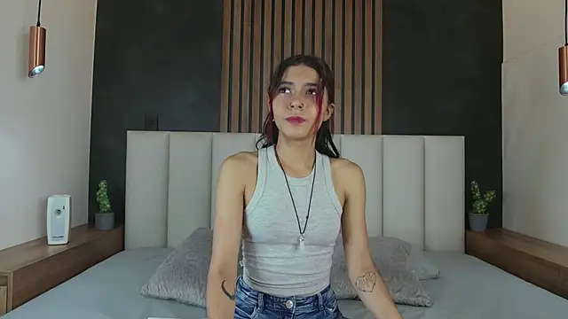 AmyPalmmer online show from February 21, 11:44 am