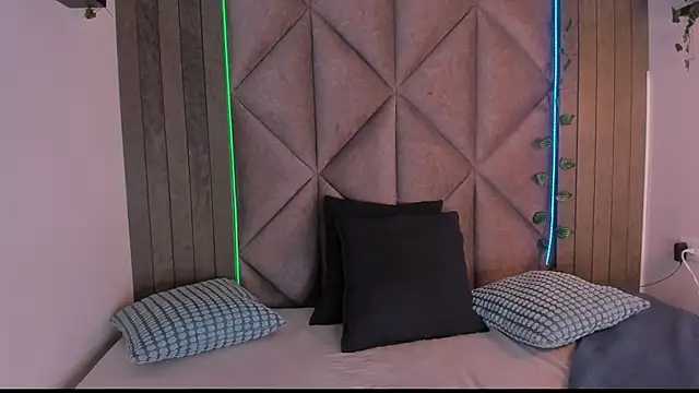 AmyPalmmer online show from December 5, 11:52 am