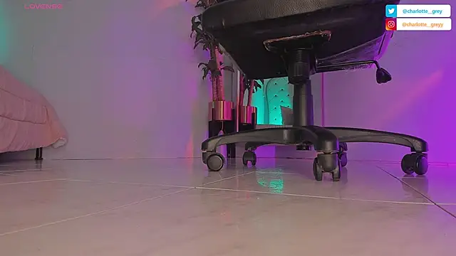 charlotte  grey online show from September 20, 8:21 pm