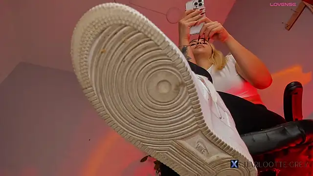 charlotte  grey online show from April 11, 8:13 pm