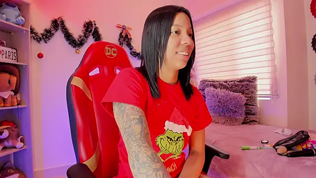 madelyn rose  online show from December 26, 5:51 pm