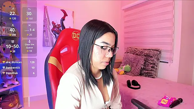 madelyn rose  online show from January 22, 8:07 am