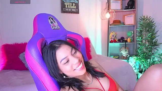 madelyn rose  online show from February 20, 6:26 am