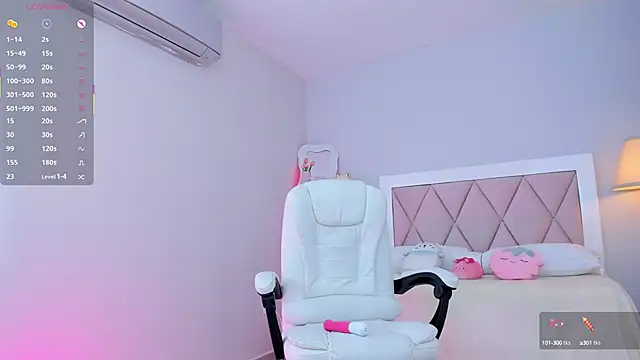 Snapshot of ania_sweet18 chatting on September 13, 12:54 am ania sweet18 online show from September 13, 12:54 am