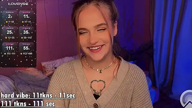 CarolineLovers online show from March 15, 11:28 pm