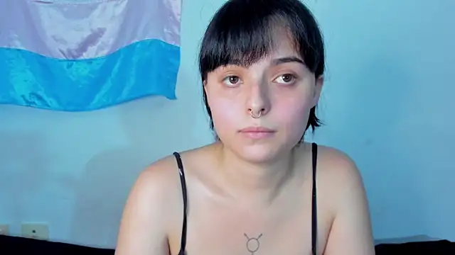 elizabethtaylorxxx online show from March 12, 11:00 pm