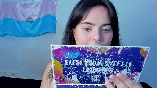 elizabethtaylorxxx online show from June 18, 2:10 pm