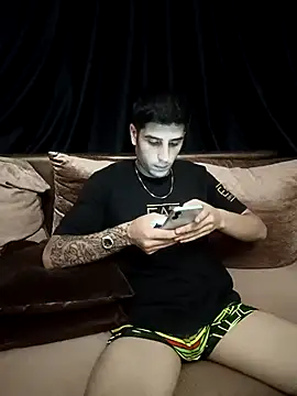 arenn1997 online show from September 15, 10:10 pm