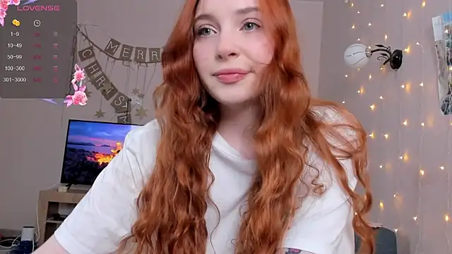 Snapshot of cinnabon_girls chatting on December 28, 10:36 am cinnabon girls online show from December 28, 10:36 am