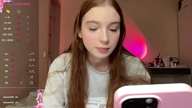 Snapshot of cinnabon_girls chatting on February 2, 5:26 pm cinnabon girls online show from February 2, 5:26 pm