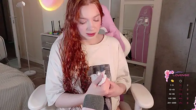 cinnabon girls online show from January 16, 4:27 am