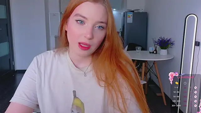 cinnabon girls online show from March 31, 12:05 pm