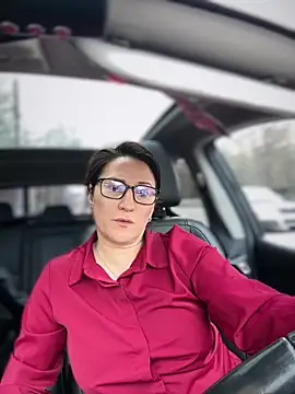 ZhenjaPoledance online show from April 19, 7:07 am