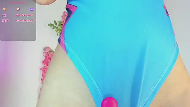 Snapshot of Amy-Skinny chatting on February 28, 5:15 am Amy-Skinny online show from February 28, 5:15 am