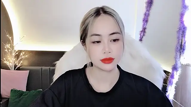 witch-39 online show from February 27, 8:17 am