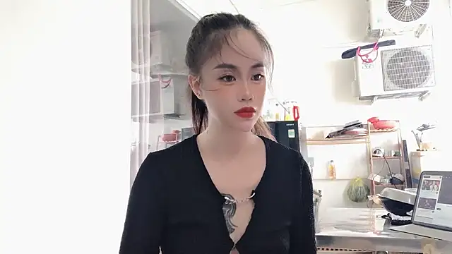 witch-39 online show from October 9, 5:49 am