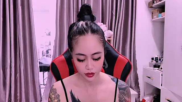 witch-39 online show from March 8, 4:49 am