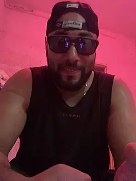Snapshot of eljefedamino1994 chatting on July 27, 1:07 pm eljefedamino1994 online show from July 27, 1:07 pm