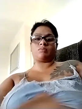 LUSTFULLTRISHA online show from January 8, 5:10 am