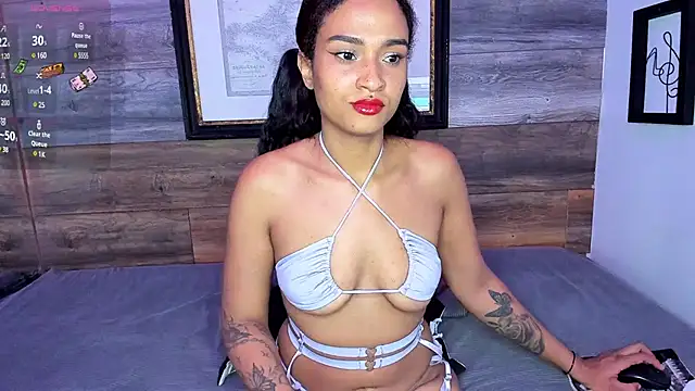 Snapshot of lau-333 chatting on February 18, 6:37 pm lau-333 online show from February 18, 6:37 pm