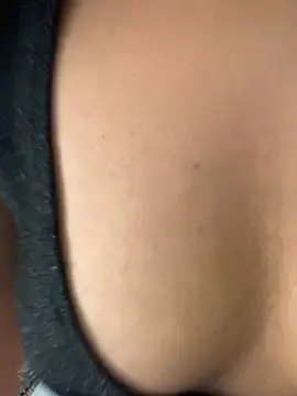 Snapshot of Pinkhotbaby chatting on October 21, 5:02 pm Pinkhotbaby online show from October 21, 5:02 pm