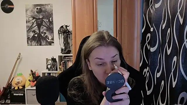 stellablondy online show from October 11, 2:04 pm