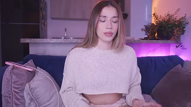 honeyann08 online show from November 5, 8:42 pm