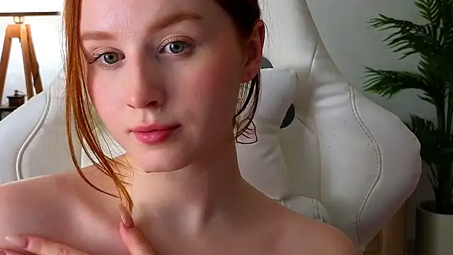 Snapshot of Meow_babe chatting on January 23, 5:21 pm Meow babe online show from January 23, 5:21 pm