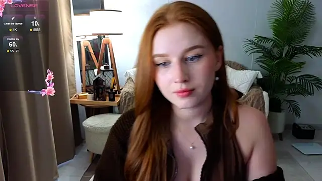 Snapshot of Meow_babe chatting on September 28, 12:10 pm Meow babe online show from September 28, 12:10 pm