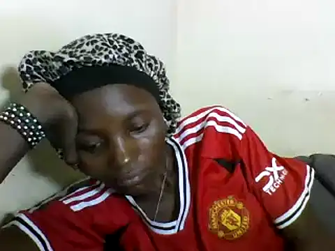 Snapshot of SexyNeedle22 chatting on February 21, 8:51 am SexyNeedle22 online show from February 21, 8:51 am