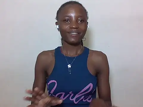 Snapshot of SexyNeedle22 chatting on September 20, 6:58 am SexyNeedle22 online show from September 20, 6:58 am