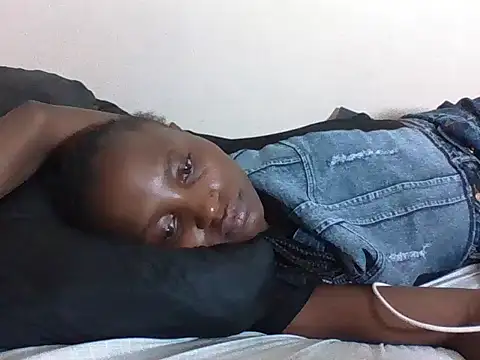 Snapshot of SexyNeedle22 chatting on October 3, 11:02 pm SexyNeedle22 online show from October 3, 11:02 pm