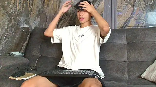 Daviid laidd online show from March 3, 9:48 pm