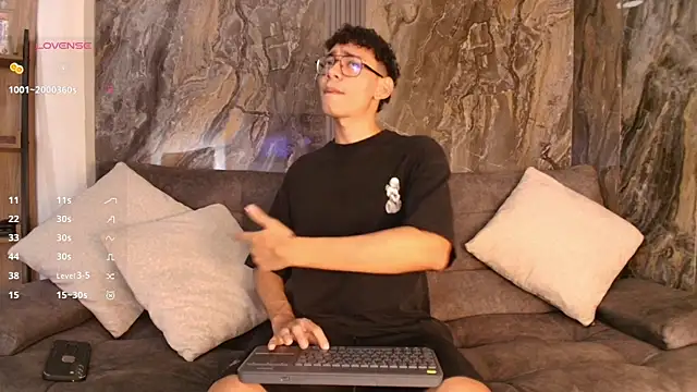 Daviid laidd online show from September 22, 8:44 pm