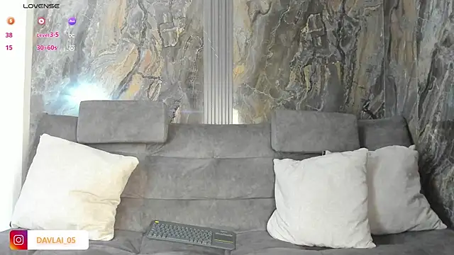 Daviid laidd online show from December 5, 7:54 pm