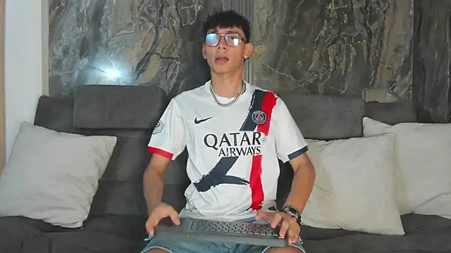 Daviid laidd online show from December 16, 7:30 pm