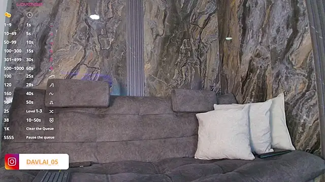 Daviid laidd online show from April 16, 8:31 pm