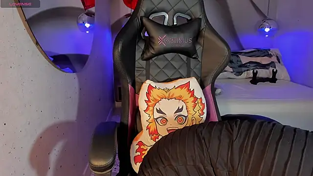 IamNayuta online show from February 17, 8:04 pm