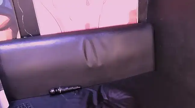 Snapshot of Ebonycutiex chatting on February 13, 6:30 am Ebonycutiex online show from February 13, 6:30 am