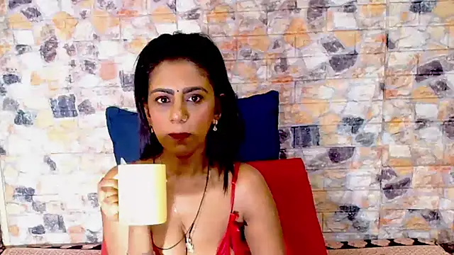 Snapshot of EroticSexyStripper chatting on March 4, 2:42 pm EroticSexyStripper online show from March 4, 2:42 pm