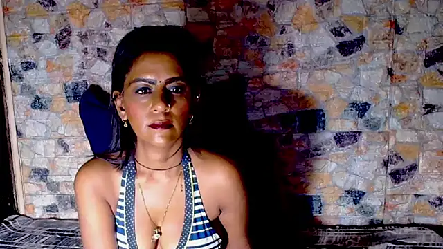 Snapshot of EroticSexyStripper chatting on March 8, 2:45 am EroticSexyStripper online show from March 8, 2:45 am