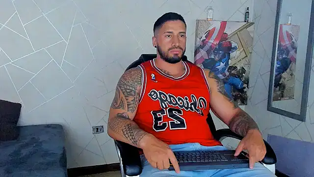 Cristian Walker online show from January 28, 3:57 pm