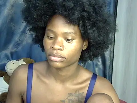 sweetblackbeauty001 online show from June 17, 8:21 pm