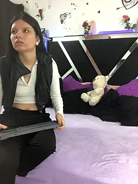 1lovelygirls online show from October 4, 12:03 pm