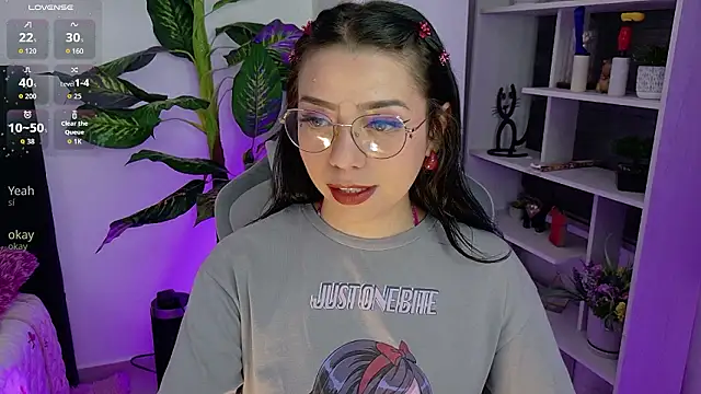 melany naa online show from March 21, 11:41 pm