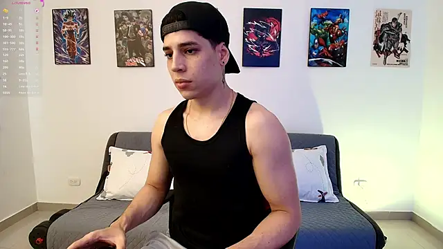 Snapshot of jonathanjoestar_ chatting on May 6, 9:31 pm jonathanjoestar online show from May 6, 9:31 pm