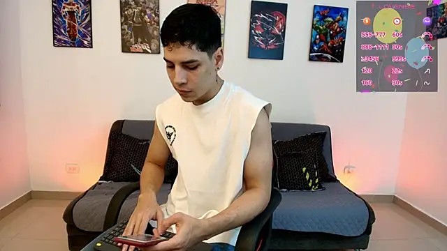 Snapshot of jonathanjoestar_ chatting on June 3, 10:15 pm jonathanjoestar online show from June 3, 10:15 pm